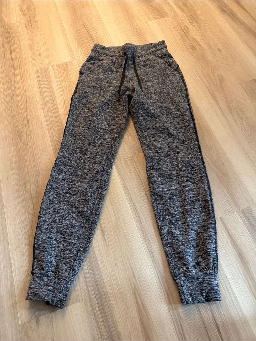 lululemon athletica Women's Heather Gray Marled Joggers